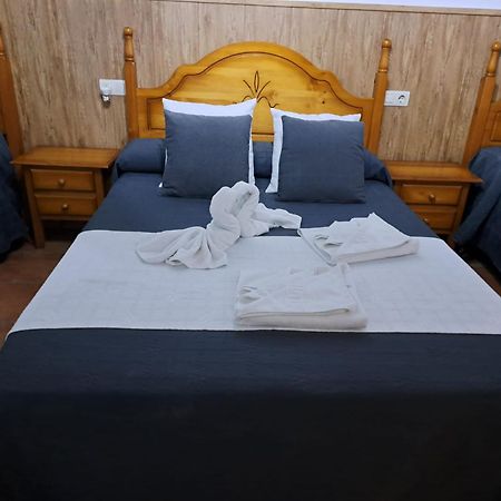 Hostal Brenaverde Гаусин Экстерьер фото