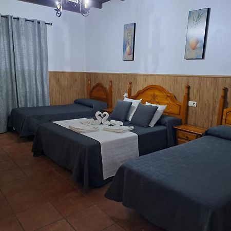 Hostal Brenaverde Гаусин Экстерьер фото